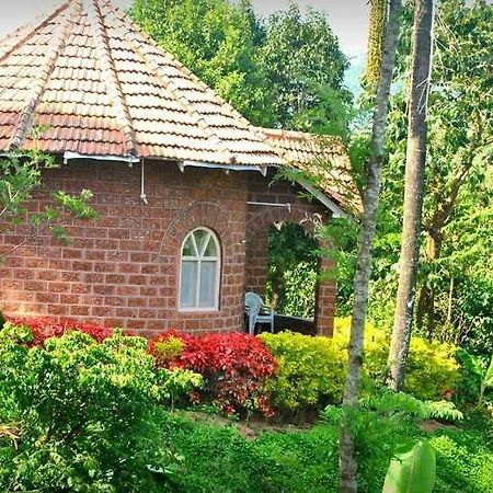 Prashanti Resort Madikeri Buitenkant foto