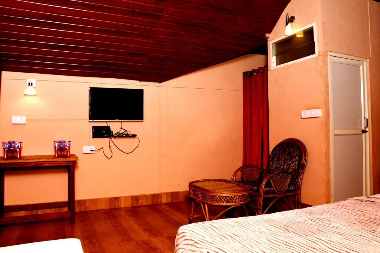 Prashanti Resort Madikeri Buitenkant foto