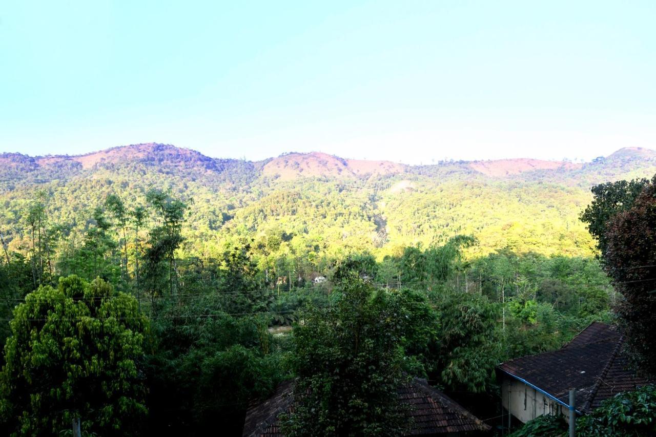 Prashanti Resort Madikeri Buitenkant foto